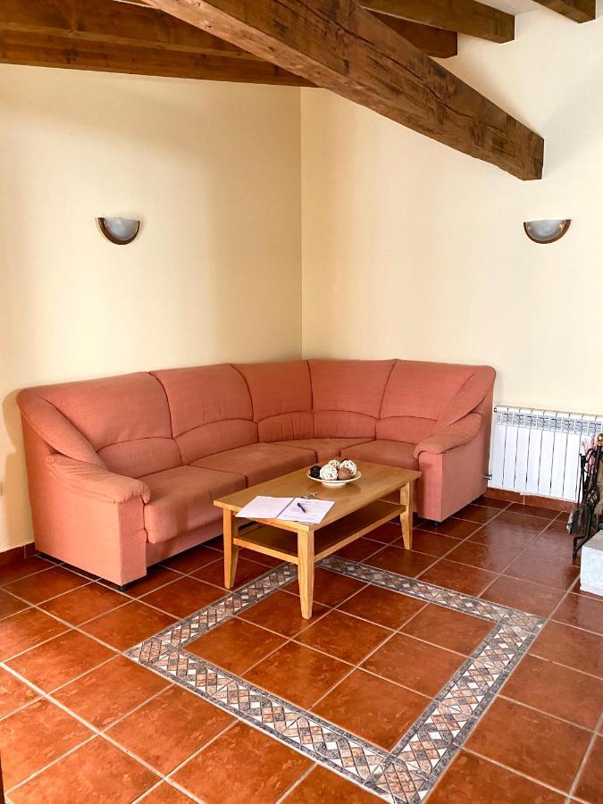Apartamentos Rurales Los Nogales Cosgaya Eksteriør billede