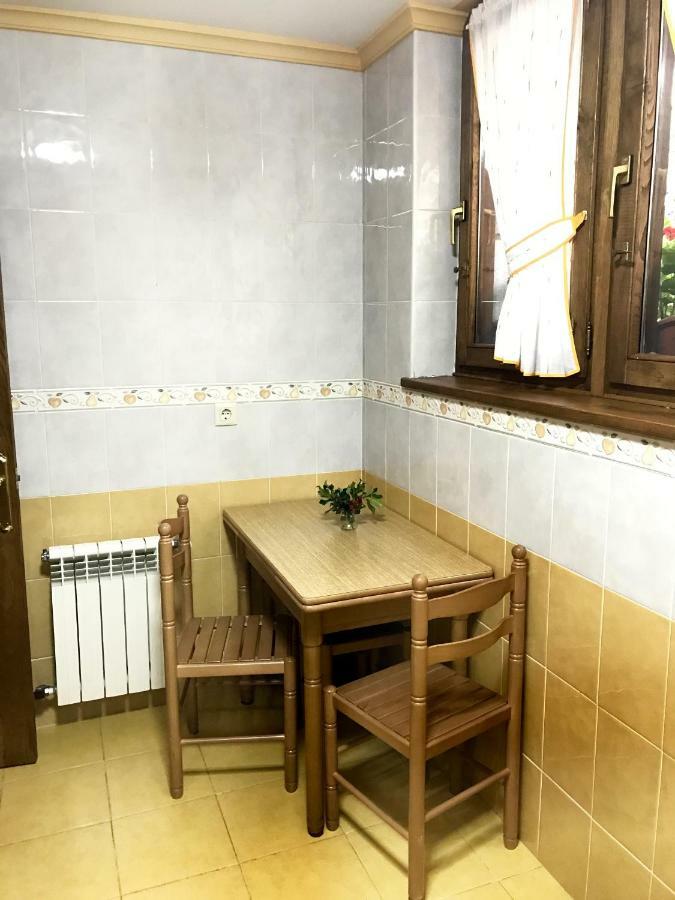 Apartamentos Rurales Los Nogales Cosgaya Eksteriør billede