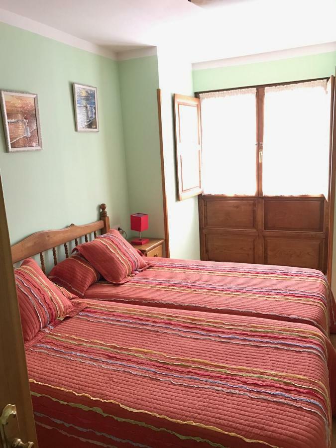 Apartamentos Rurales Los Nogales Cosgaya Eksteriør billede