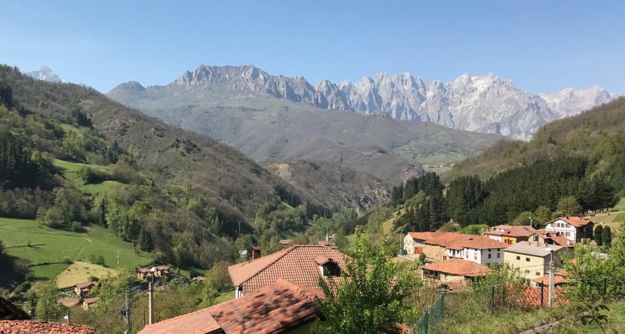 Apartamentos Rurales Los Nogales Cosgaya Eksteriør billede
